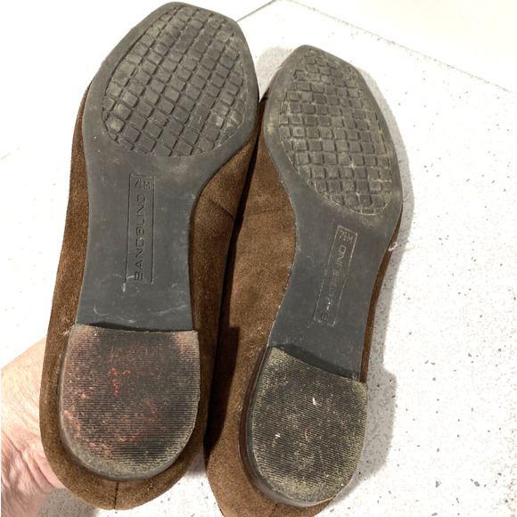 Bandolino brown suede leather flats slip on shoes US 7.5M faux patent buckle - Picture 9 of 11